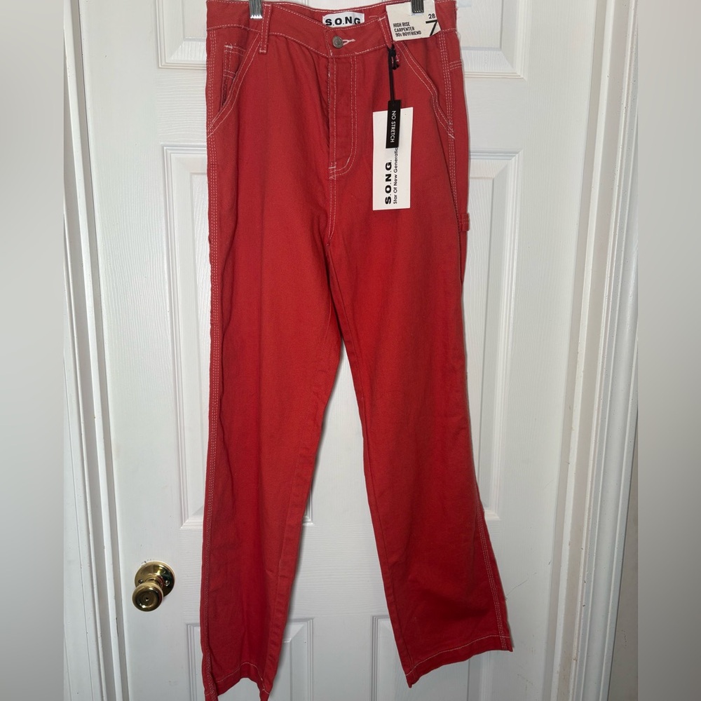S.O.N.G. High Rise. Carpenter 90’e Boyfriend Jeans  Size 7/28
NEW WITH TAGS